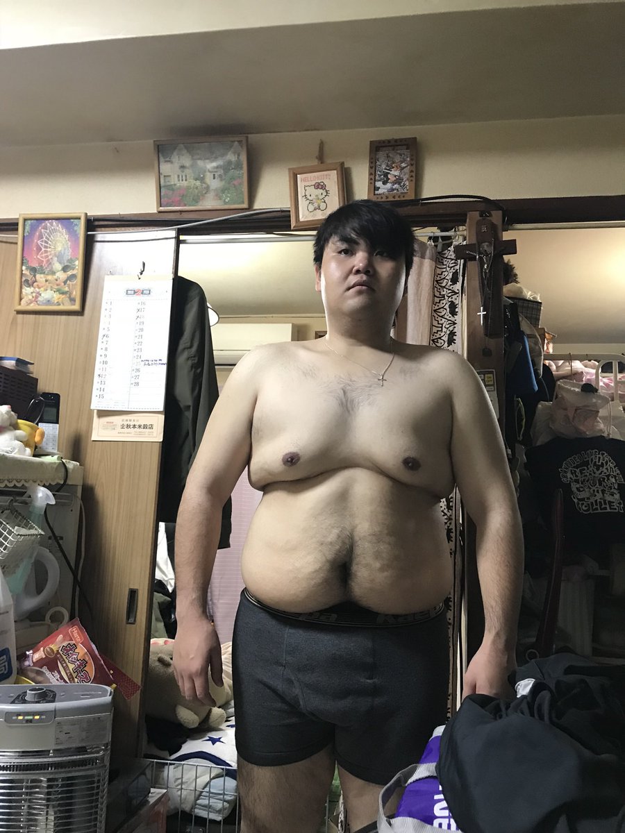 ZAM_mana_'s tweet photo. 引きこもりが🦍に憧れて３年半トレーニングを続けた結果。。。
150kg→93kgまで落ちました🫠

#筋トレ　#筋トレ垢さんと繋がりたい 　#筋トレMEMO　#筋トレ男子
#ダイエット垢さんと繋がりたい
#ダイエット仲間募集中 
#ダイエット記録
#仰天チェンジ
#ビフォーアフター　#transforme https://t.co/UzzSzDaPnz