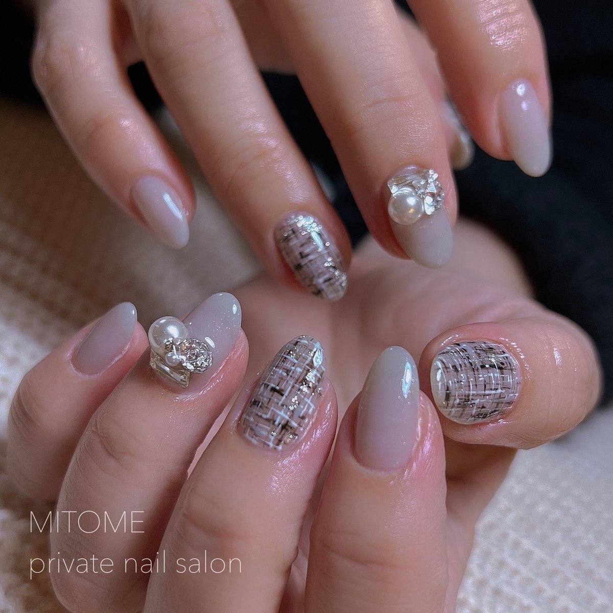 年末年始は、キラキラさせて♡
ツィード人気すぎます
#横浜ネイルサロン
#横浜フィルイン
#ツィードネイル