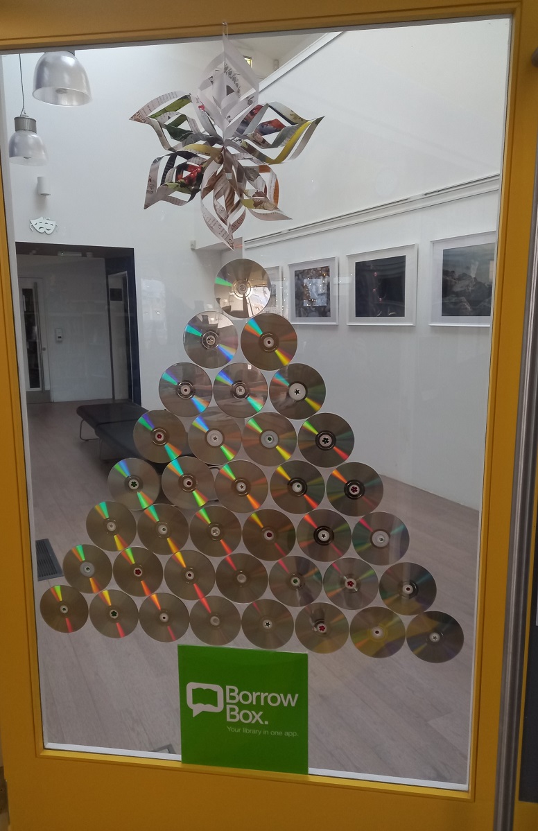 clarelibrary's tweet image. Kilkee Library
We are Christmas ready here at Kilkee Library. Drop in and pick up something good to read for all the family, to help relax over the holiday season.
#kilkeelibrary #festivereads🎄