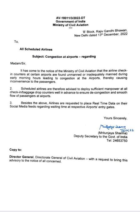 stylishvision's tweet photo. The Ministry of Civil Aviation (MoCA) directs all the airlines to deploy adequate manpower at check-in counters to ensure de-congestion and smooth flow of passengers at the airports. https://t.co/eQwNlYzaYF