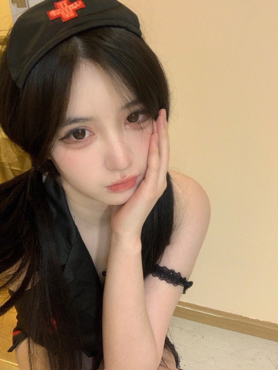黑色小护士～ https://t.co/F6a7iVBIhH