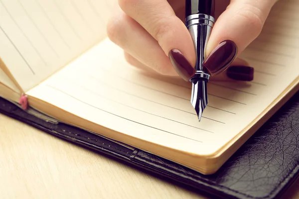 RoseHill_11's tweet image. OSCOLA - Referencing styles - Practical Guide 2022
deepai.org/profile/ashley…
#assignmenthelpaustralia #onlineassignmenthelpaustralia #australianwriters #assignmentwritingserviceinaustralia #australianassignmentwriters