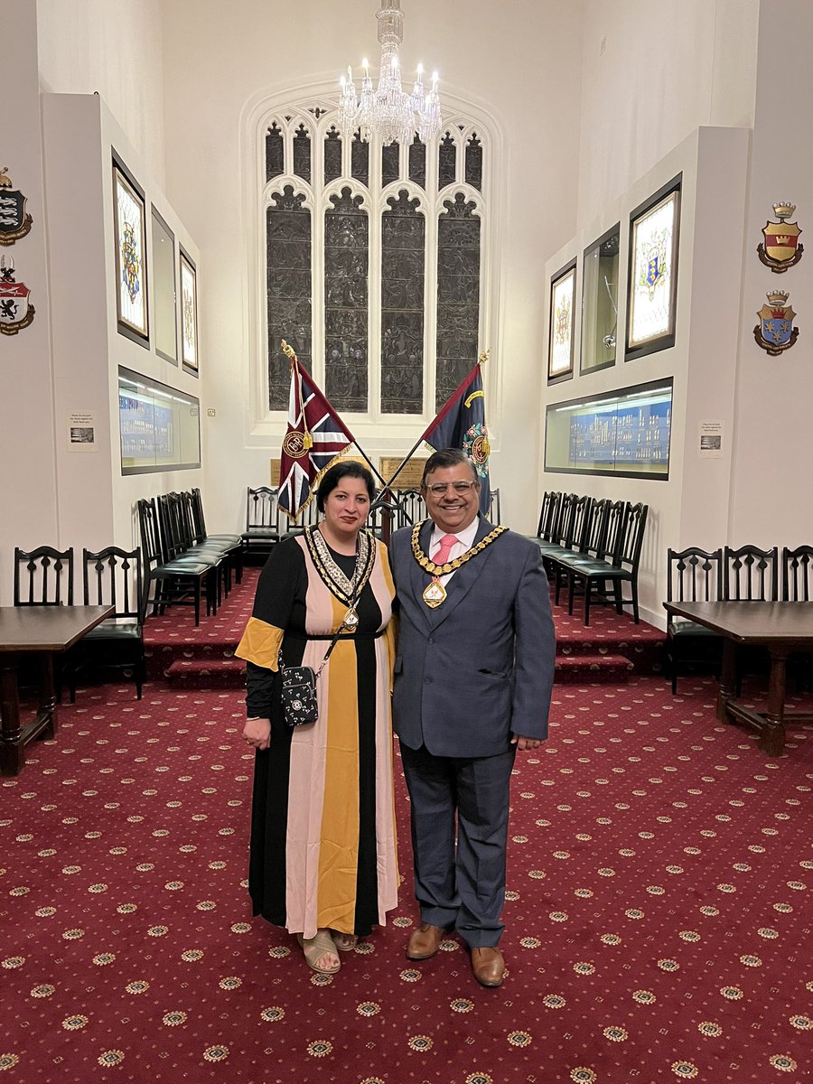 The Mayoress and Mayor of <a href="/BracknellForest/">Bracknell Forest</a> <a href="/AnkurSBhandari/">Ankur Shiv Bhandari-Mayor of Bracknell Forest22-23</a> were honoured to be at reception by <a href="/ArmyComdtRMAS/">Major General Zac Stenning- Commandant Sandhurst</a>. We are honoured that such historic institution that is a key pillar for our country’s security and also equips many armed forces across the world is part of our borough