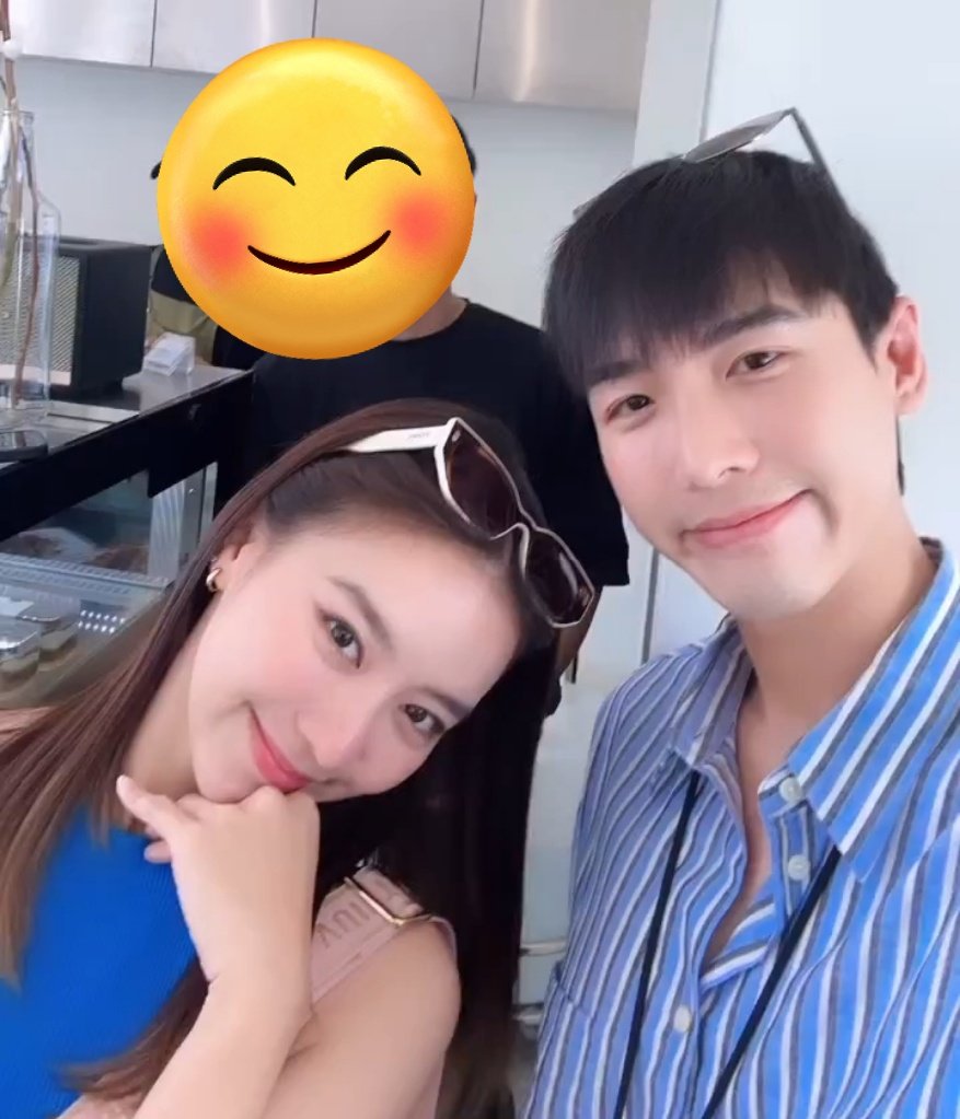 PfcNicha's tweet photo. โหววว หลงเลยคู่นี้ ทำเพจคู่จิ้นจะดีไหมนะ 💗😜 #แพรวา #แพรวาณิชาภัทร #พลัสเตอร์ #แพรพลัสนัดจอย #คู่จิ้น #pearwah #nichaphatc #pluster https://t.co/Gjqj0p4eDM