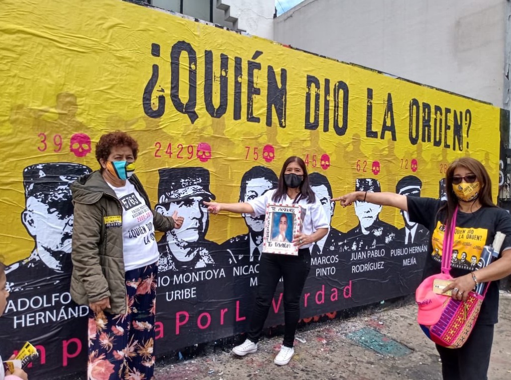 MafapoT's tweet photo. El mundo entero debe enterarse que estas mujeres de @MAFAPOCOLOMBIA no son victimas sinó guerreras incansables, luchadoras que no se rendirán hasta alcanzar justicia para sus hijos.

Como puedes ayudar? 👇Hilo https://t.co/Rg82Cmirgl
