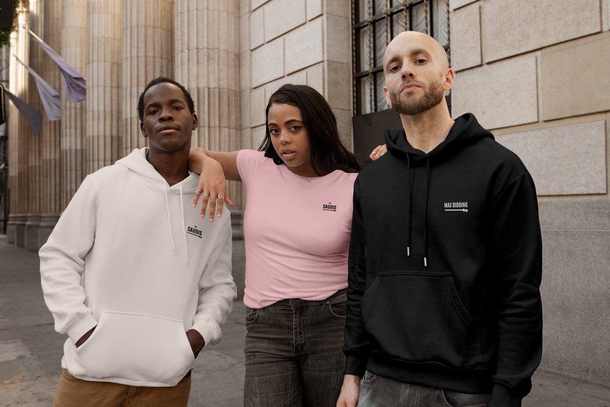 TheSaudisNFT's tweet photo. The merch souq is finally here👕

100% Halal for all the habibis in the Kingdom🇸🇦

Visit: https://t.co/zEbwSR5H9b 🧪

#MAXBIDDING https://t.co/JvyTgsaDoJ