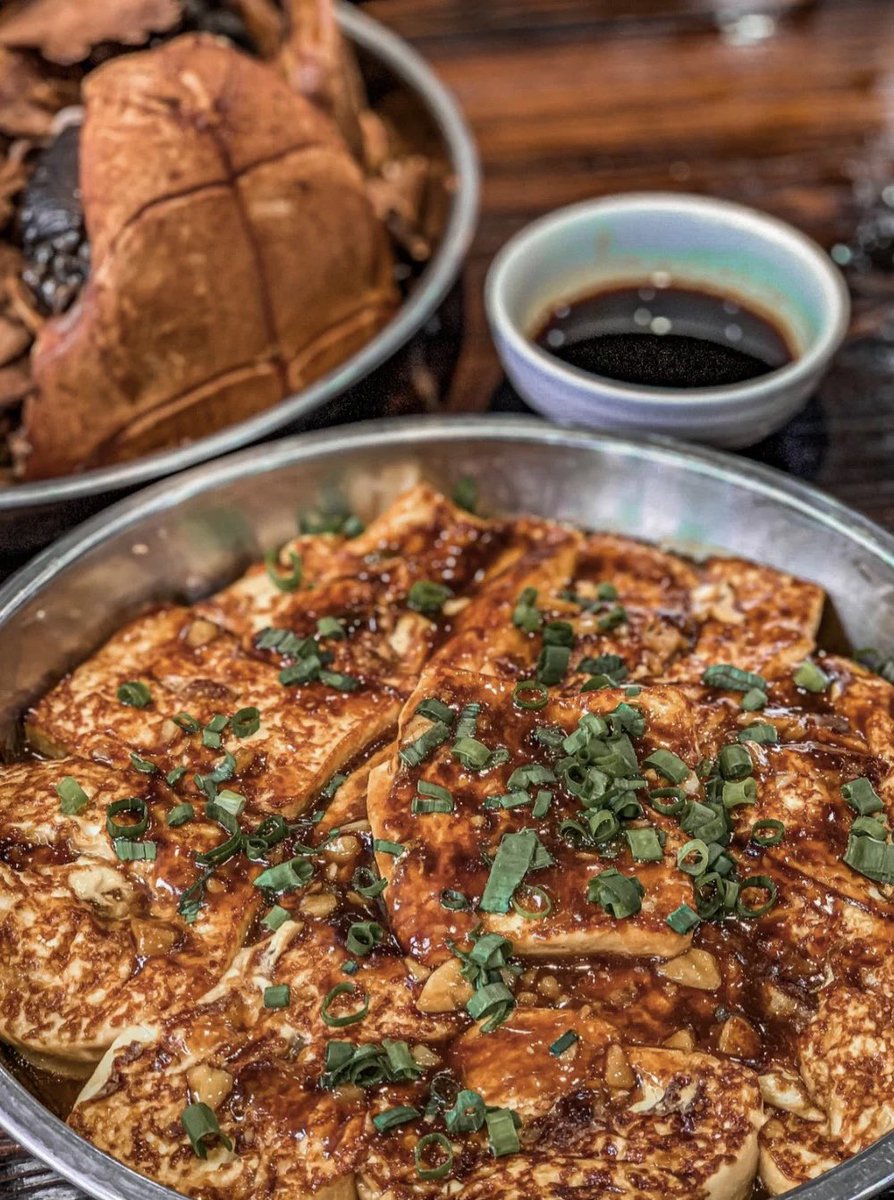 FunShareFS's tweet photo. Foshan old store | This claypot old fire soup worth eating unlimited times!#food #special #funsharefoshan https://t.co/LRnGYzLIlK