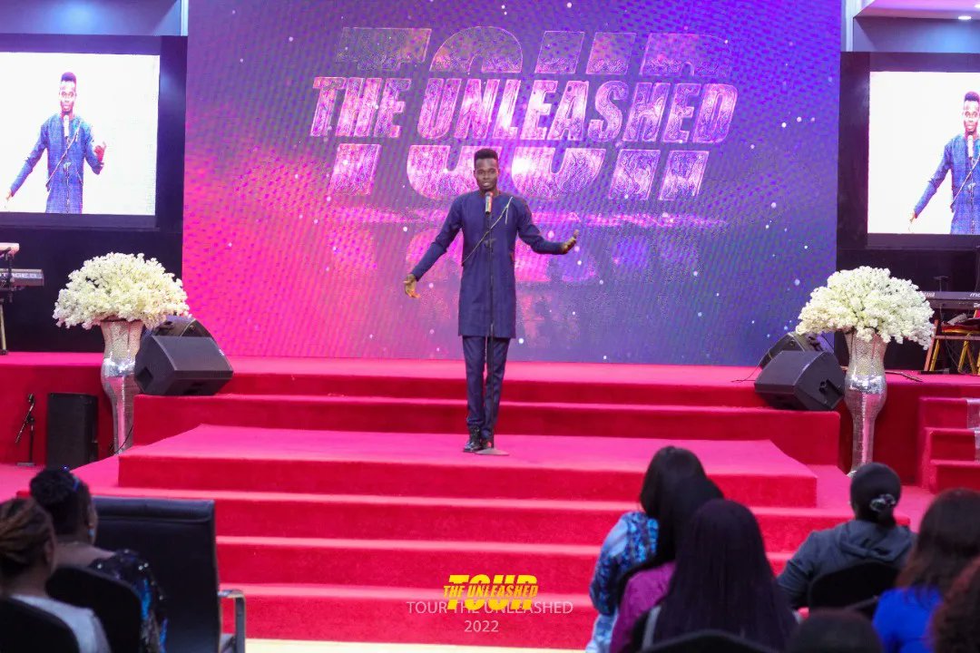 angelthesalt's tweet photo. 📸 at #TheTourUnleashed with @KlubDaniel @nuwineng @fotachurch 😌

Had a great time.

#SpokenWord #Poet #Artist #Music #Concert #Church #Jesus https://t.co/nycbYHWY3S