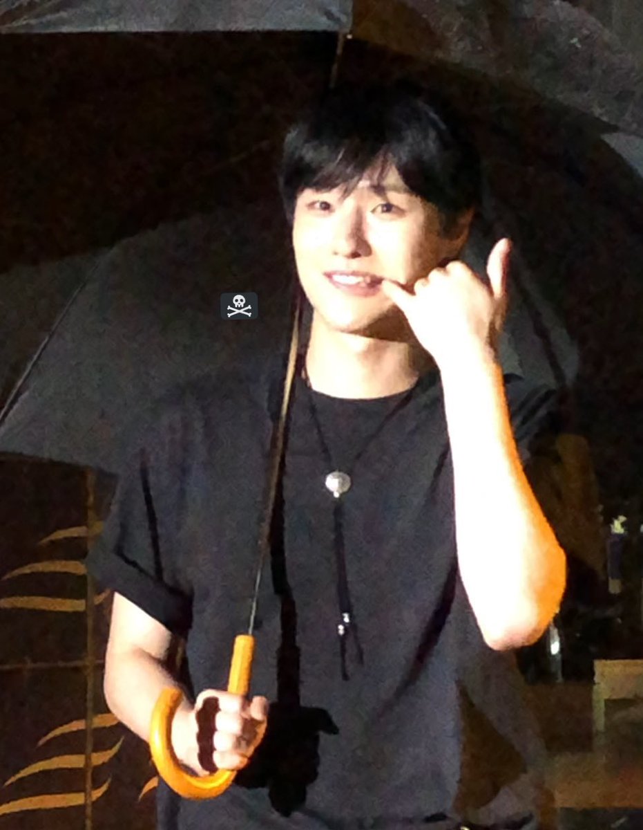 dream_dnwm's tweet photo. 화요일에 생각나는 남자... https://t.co/rfBXXGIqNu