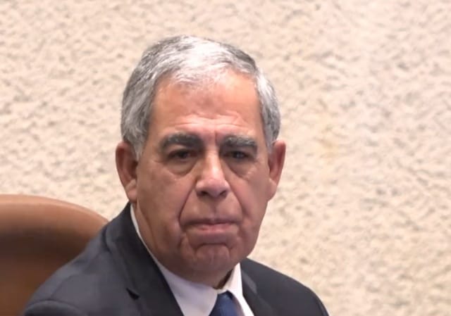 מיקי חברי, תודה.
כיבדת את מוסד הכנסת ואת המעמד.
סמל שלטון אמיתי.
<a href="/MKMickeyLevy/">מיקי לוי - 🇮🇱🎗️Mickey Levy</a>