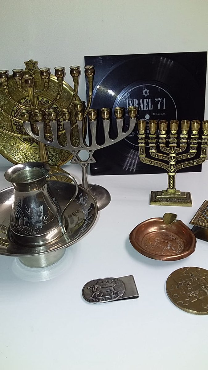 GrandOakAuction's tweet photo. Online Auction Including Judaica & Israeliana closes this Thursday evening.
https://t.co/gfRmEFQ63U
#JudaicaAuction #GreatDeals #SomthingDifferent #OnlineAuction #JohannesburgAuction #GrandOakAuctions https://t.co/vv0KPNSP8S