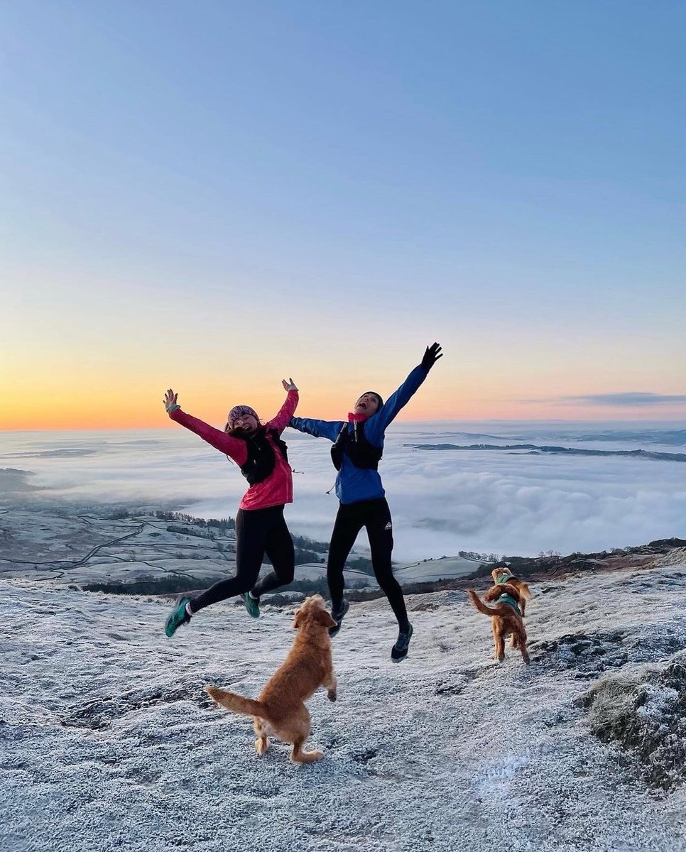 This time of year is so beautiful, what a way to start off the day 😍❄️🐾🏔

#ruffwear #lakedistrict