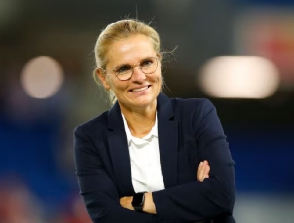 ParsnipsParsons's tweet photo. Erm.... I do believe this wonderful woman @wiegman_s is the most successful English football manager we have ever had #NotEnglish 🤨 https://t.co/rsFgo0wb5t