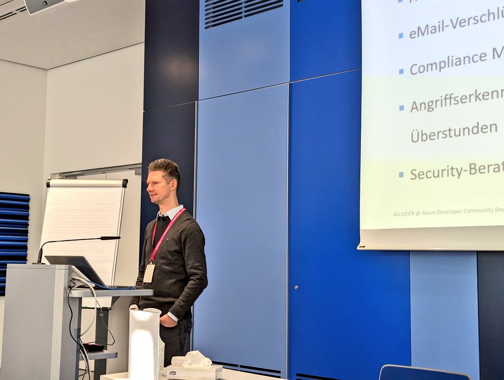 azdevcom's tweet image. Jens Kulikowski mit &quot;Nachhaltigkeit: Das Fundament von Cyber-Resilienz&quot; on stage im Open Track. #azdevcom #security #Sustainability
azuredev.org/sessions/nachh…