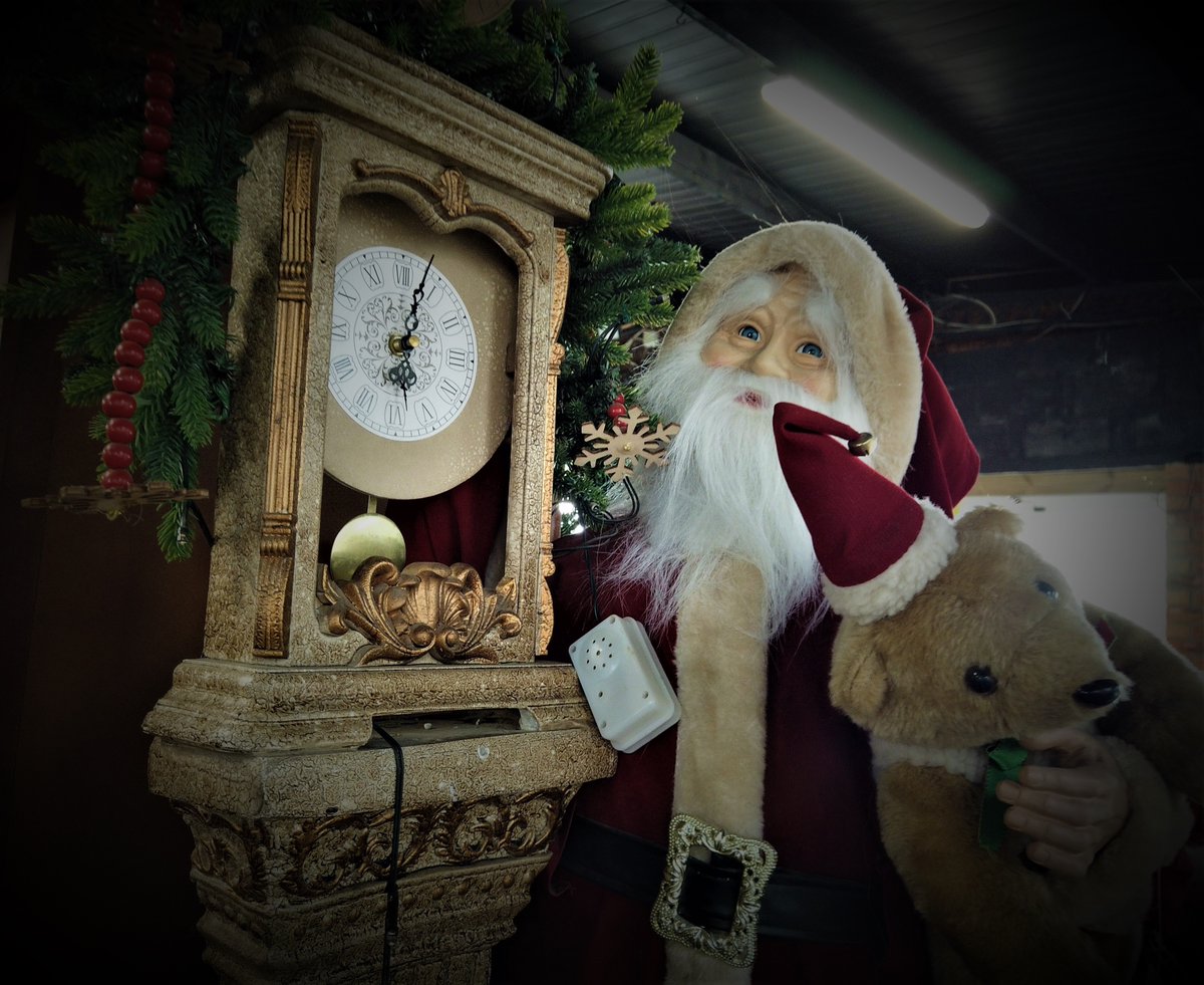 DjiFlight's tweet photo. It's that time of year again, our favorite Christmas magic store in Co Dublin, just outside Dublin airport
@M50Christmas https://t.co/vIS0hTzMod
