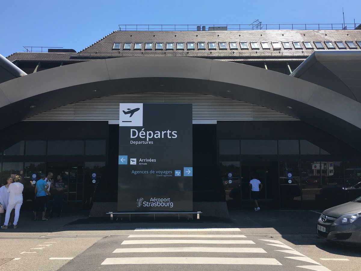 AirportSupplier's tweet image. Alstef Group awarded baggage handling system upgrade at Strasbourg Airport airport-suppliers.com/supplier-press… @AlstefGroup #AlstefGroup @aeroport_sxb #StrasbourgAirport #BaggageHandlingSystem