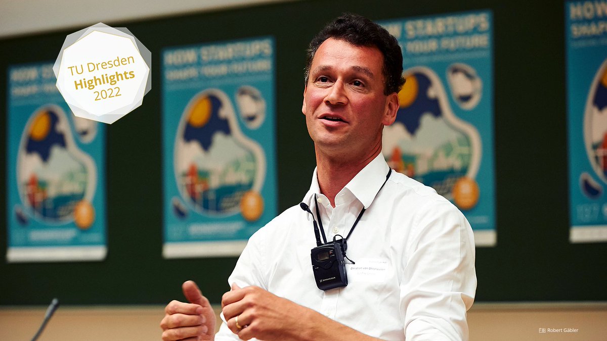 TU Dresden (@tudresden_de) on Twitter photo #Startup-Power pur: 🚀 Zum 49. Gründerfoyer von <a href="/dresdenexists/">dresden exists</a> nahm TUD-Alumnus Christian von Olshausen das Publikum mit auf eine inspirierende Reise: die Gründung seines Start-ups @sunfire_dresden. Freut euch auch 2023 auf ein Gründerfoyer voller Inspiration & Austausch. #Startup-Power pur: 🚀 Zum 49. Gründerfoyer von <a href="/dresdenexists/">dresden exists</a> nahm TUD-Alumnus Christian von Olshausen das Publikum mit auf eine inspirierende Reise: die Gründung seines Start-ups @sunfire_dresden. Freut euch auch 2023 auf ein Gründerfoyer voller Inspiration & Austausch.