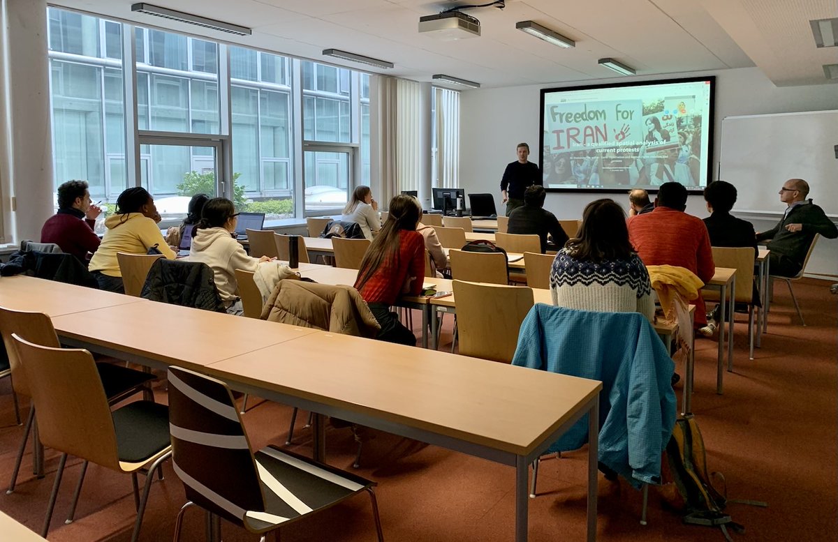 MSc CDE EMJM Copernicus Digital Earth EO*GI (@msc_cde) on Twitter photo #student #presentation #GeoHUM lecture <a href="/Z_GIS1/">Geoinformatics Salzburg</a> @PLUS_1622 #GeoHumanitarian #Action <a href="/GeohumC/">GEOHUM</a> #Spatial #awareness & #literacy, a boost in developing & proliferating geospatial technologies over recent years, are crucial ingredients to effective operations in humanitarian action. #student #presentation #GeoHUM lecture <a href="/Z_GIS1/">Geoinformatics Salzburg</a> @PLUS_1622 #GeoHumanitarian #Action <a href="/GeohumC/">GEOHUM</a> #Spatial #awareness & #literacy, a boost in developing & proliferating geospatial technologies over recent years, are crucial ingredients to effective operations in humanitarian action.
