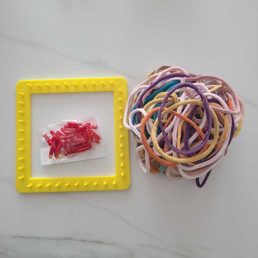 NaverStore's tweet image. 버려지는 양말목으로 티코스터를 만들 수 있어요
직조틀로 쉽게 만들어봐요~!

@herabora13  @hyeseon9028 @pmp2004    @KLong1990    @sky22j2020   @missofull
@simpsonman030 @yjc0702 @jieunjung312
@loveflower789  @scope323  @EliPalia_07
@NelzonMamani  @@KBJ2888
@kmc529 @star1ant