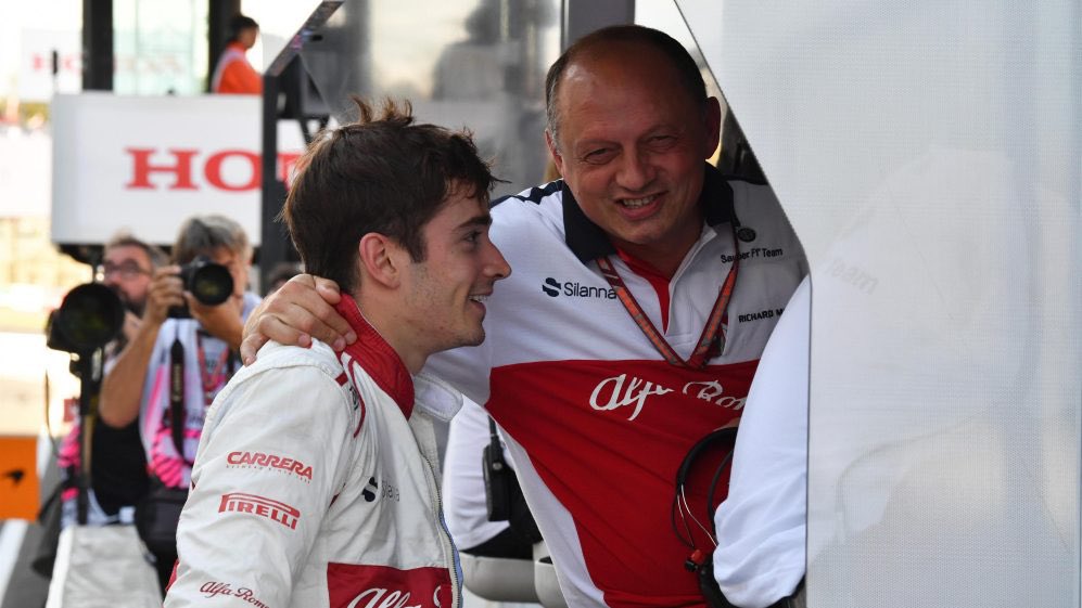 recentismo04's tweet photo. - francese? ✅
- lunga carriera nelle corse? ✅
- portato in #Ferrari per valorizzare il proprio talento? ✅
Forza #Vasseur, ora date a #Leclerc un’auto per lottare per il titolo!
#essereFerrari #RuedaOut https://t.co/YqVjjEcBYR