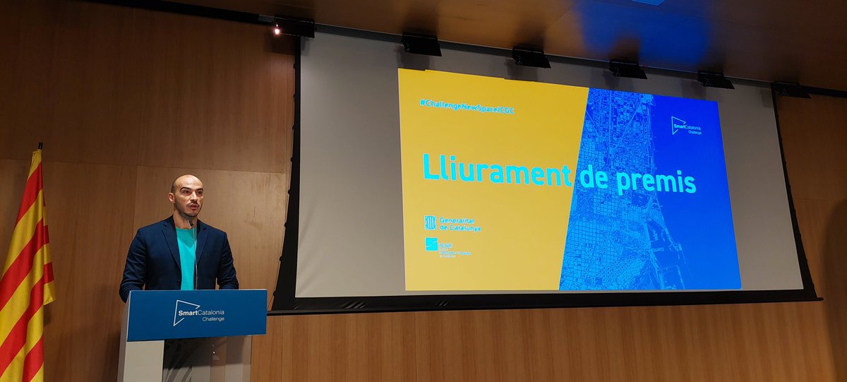 RosaParadell's tweet image. Avui al lliurament de premis del  #ChallengeNewSpaceICGC impulsat per la @gencat i l&apos;@ICGCat, amb la col·laboració d&apos;@i2CAT amb la benvinguda institucional d&apos;en @lljunca i la Miriam Moysset. Solucions innovadores en l&apos;àmbit New Space en la 12a edició del #SmartcatChallenge.