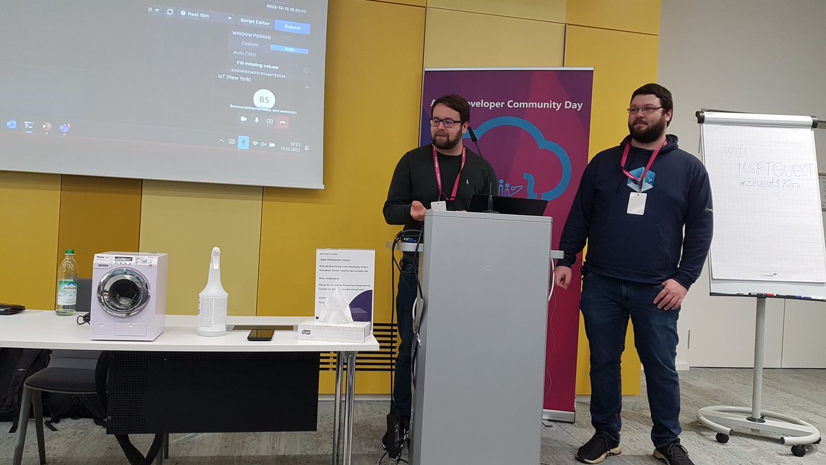 MMe2K's tweet image. #IoT für die Waschmaschine von Dominik und Tim mit dem Raspberry Pi und IoT Central bei der #AzDevCom hier in München #Microsoft #NeverStopLearning