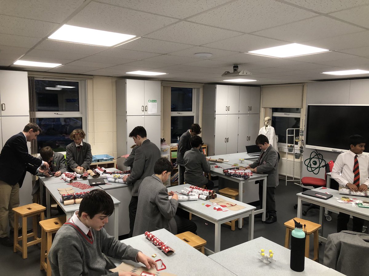 BGS_ScienceDpt's tweet photo. Science Lab turned Santa’s Workshop 🎄.  Mr Lovegrove’s Year 7/8 form were industrious doing a cracking activity during their form time. https://t.co/cwsP0WG0RN
