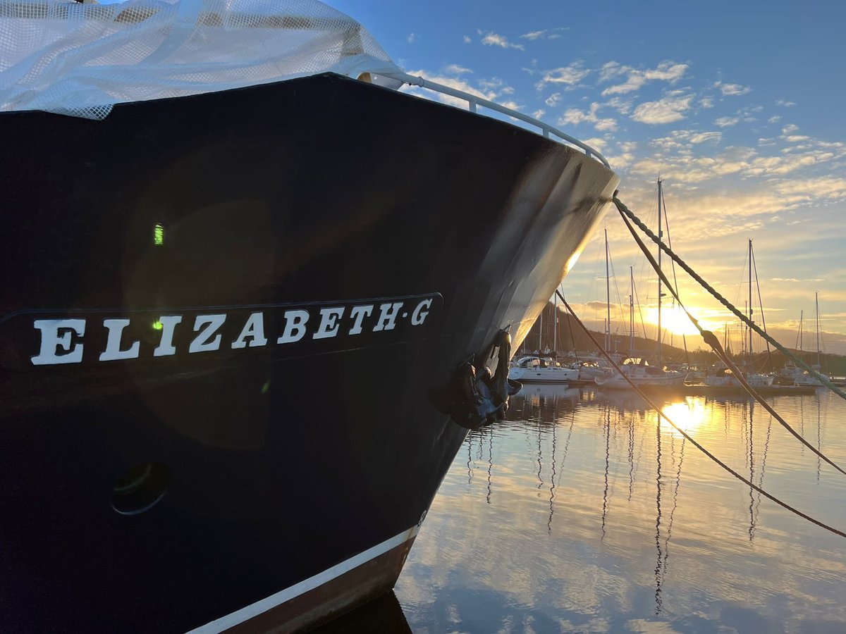 Hebridescruises's tweet photo. Elizabeth G enjoying some beautiful winter sun as she rests in her winter berth ⚓️☀️
📸 Skipper James Fairbairns
#wintersun #hebrides #restingup #scotland #argyll #scottishcruises #blueskies #wintermaintainence #cruising #elizabehtg #happyguests #rollon2023 https://t.co/kk4AemtWmE
