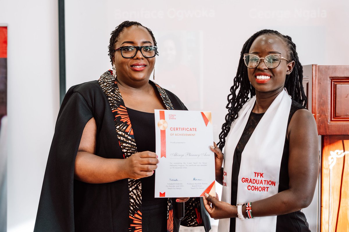 Teach4Kenya's tweet photo. In her commencement speech, Dr. Vongai Nyahunzvi (@vongai79) Chief Network Officer and Head of Region - Africa, @TeachForAll , applauded the graduands for their zeal to envision a world where all children are empowered to thrive in a dynamic future.
#TFKGraduation https://t.co/0OgeZxtHr7