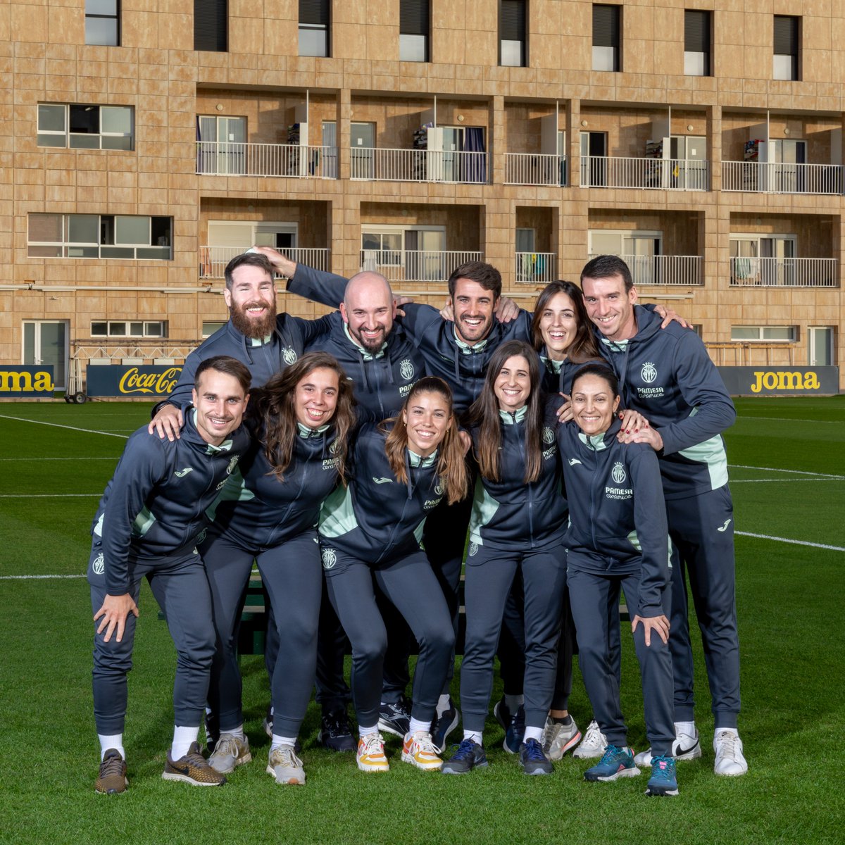 📰 El trabajo de las mentes de las futuras estrellas

🧠Saber gestionar el dinero, ser autónomos tras la etapa en residencia, el uso del móvil... Y sin descuidar el rendimiento deportivo⚽

¡Así trabaja el Departamento de Psicología del Villarreal 👇!
🔗 villcf.com/3uIQJRR