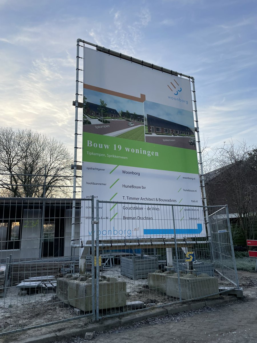 EBorstlap's tweet image. We zijn 30 sociale huurwoningen aan het bouwen in Vries in @Tynaarlo. Aan de Tynaarlosestraat en aan de Tipkampen Sprikkeveen samen met @hunebouw en @BouwmijHendriks