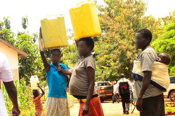 In some Societies ,Teenage girls  are faced with multiple vulnerabilities that place them at the receiving end of teenage pregnancy.

What do you think should be done to #EndchildMarriage #16DaysofActivism
@RaisingTeensUg1 @WezeshaGirls @GirlsNotBrides @unwomenuganda