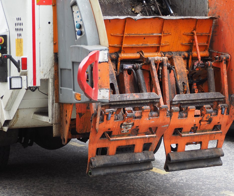 hastingsbc's tweet image. Bin collection update:
The crews are out collecting again today (13/12). They will empty as many bins as they can. There were some addresses they were unable to get to yesterday, please leave your bin out and they will collect as soon as possible.