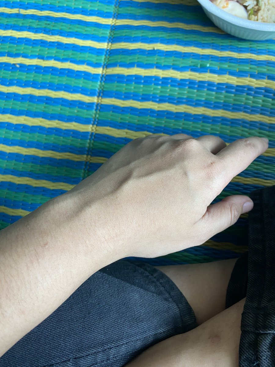klin_thrn's tweet photo. ชายแท้ปะเนี่ย🤣🤣 #สมุทปราการ #บางพลี #ลาดกระบัง https://t.co/9DH6e2oJVr
