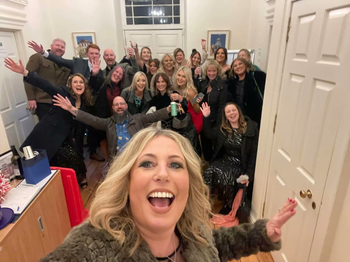 Fitwise_mgt's tweet photo. Christmas is just around the corner, and we’ve been celebrating.
On Friday we got glammed up and headed out for our Christmas night out. A perfect night for the team to get together and mingle with some of their colleagues from the wider Fitwise team.
#Fitwise #Christmas https://t.co/Etk08FpZ5L