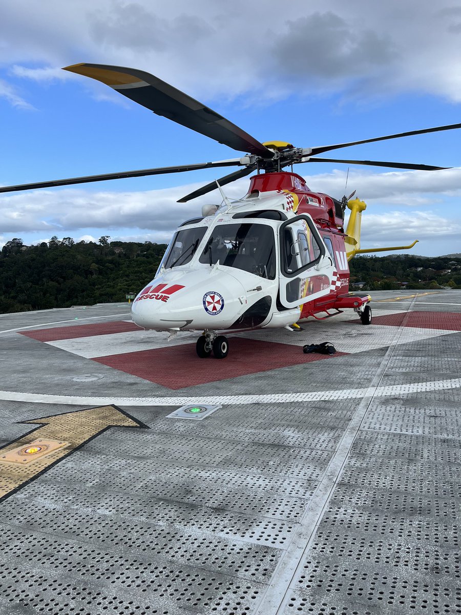 WRHS_official's tweet photo. An urgent #InterHospitalTransfer was this afternoon carried out from #Warialda Hospital to #Lismore Base Hospital (📸) by the Westpac #RescueHelicopter.  A man had fallen from a horse and sustained chest injuries. https://t.co/vVy2bNoEdE