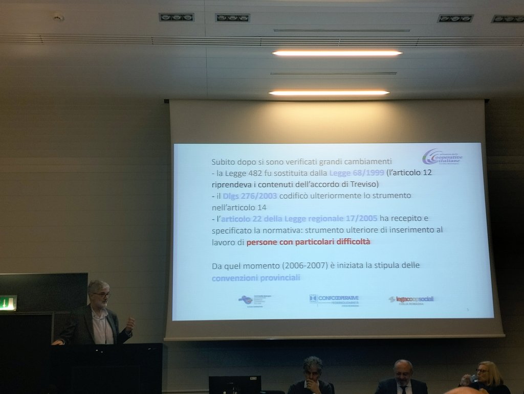 stecca81's tweet photo. In Emilia Romagna si promuove lo strumento delle convenzioni #art22 L RER 17/2005 ovvero #art14 L276/2003.Nel 2021 circa 500 lavoratori con disabilità sono stati inseriti dalle #coopB grazie agli appalti forniti dalle imprese del territorio #inserimento #disabili  #2asocial #L68 https://t.co/VZv9n4y9iB