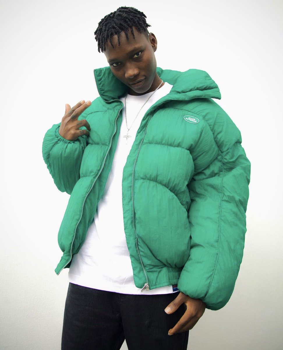 ZinoleeskyWorld's tweet image. Friday shutdown for Zinoleesky. Adigun 💪