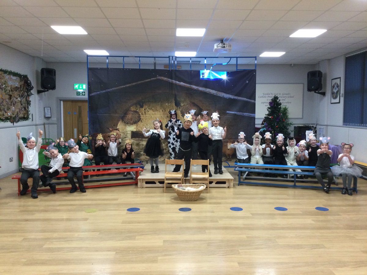 StGerardsWidnes's tweet photo. Ks1 did a fantastic job during their dress rehearsal this morning, we can’t wait to show our grown-ups the result of all our hard work tomorrow!! Thank you to our lovely EYFS for being a very enthusiastic audience 😁🎭🎄🎶 #StGerardsRE #BornInABarn https://t.co/iEe1NFcaU2