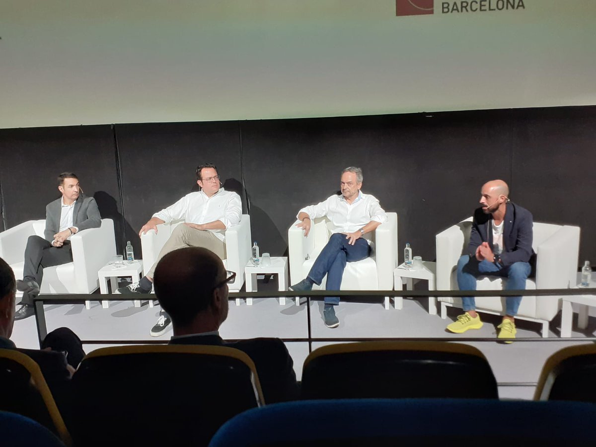 Manuel Castellano tweet media