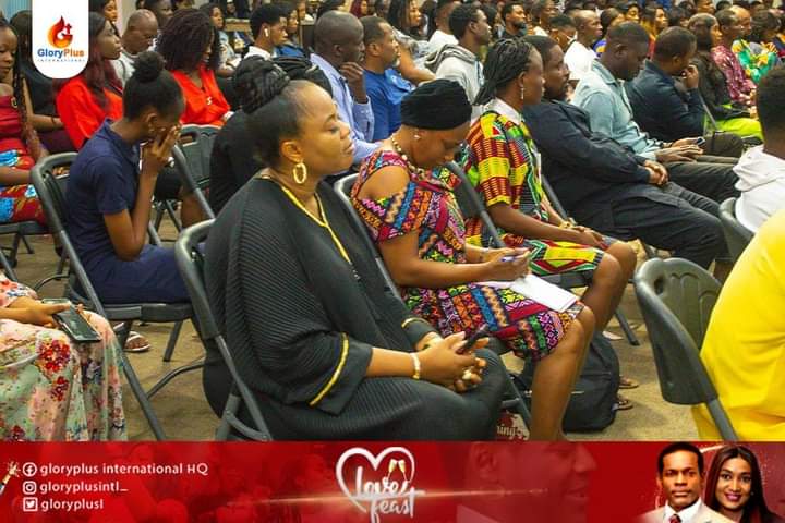 Gloryplusl's tweet photo. You will only experience what God has written about you when you follow His instructions.
Acting out what God has written about you, is what FAITH means.
Act what thus says the Lord.
#SundayService
#December2022
#divinecompensation
#EmergenceOfSons https://t.co/iO6jmvPW03
