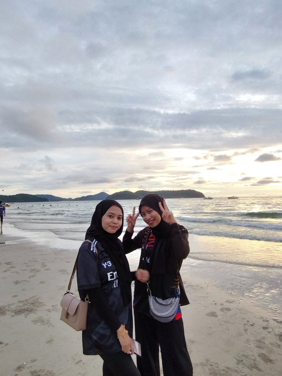 ainntsh__'s tweet photo. Sebelum 2023 dapat jugak merasa pergi travel berdua ngan member, dapat pengalaman buat semua sendiri. Seronok rasanya. Next time tempat lain pulak https://t.co/bPSyKOQTCz