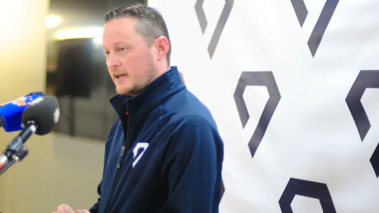 NEW | He has a $500M plan for an N.L. airport. But his companies and finances have faced turbulence

cbc.ca/1.6680698