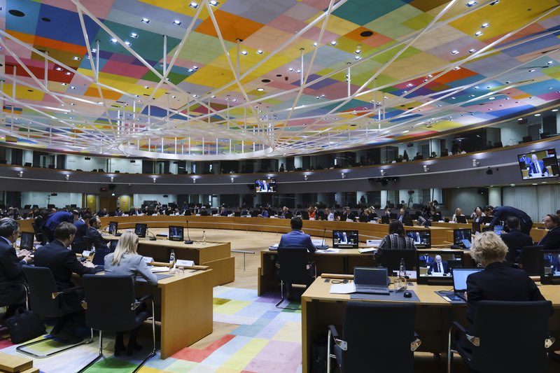 ItalyinEU's tweet photo. 🇮🇹🇪🇺| In corso i lavori del Consiglio Affari Generali a #Bruxelles.
In agenda:
🔹 Trasparenza pubblicità politica 📣
🔹#EUCO di dicembre
🔹Allargamento
🔹Stato di diritto ⚖️
🔹Programmazione legislativa
🔹Semestre europeo
🔹#CoFEU
Più info:
https://t.co/IGtiUfZy1X https://t.co/nfZgE4WFtr