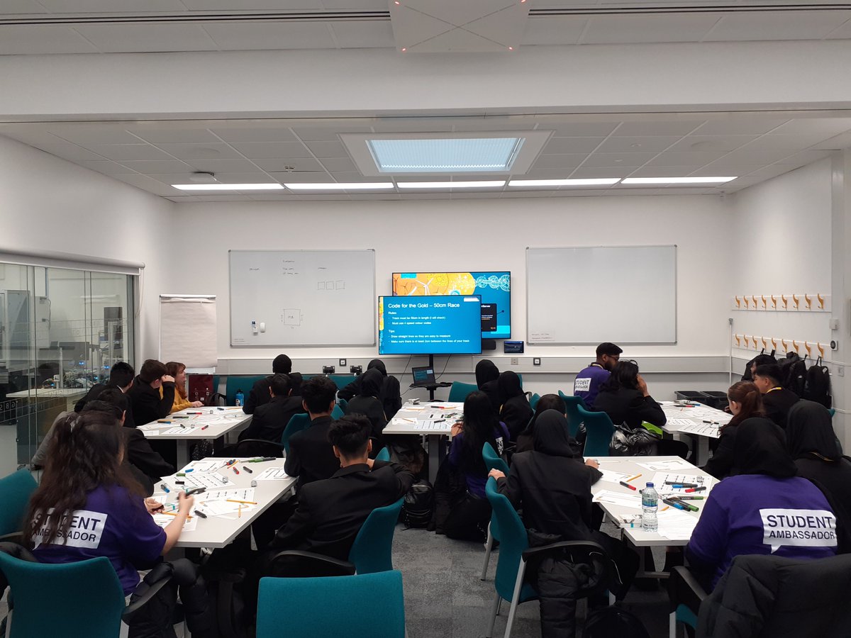 NinestilesTeam's tweet photo. Year 9 Students had a wonderful day out at GBSiOT the powerhouse for Engineering and Manufacturing, Aston University Campus Tour, Ozobots coding and testing, Q&amp;A with student Ambassadors @gbsiot  @Ninestiles   @Summit_LT   #ScalingNewHeights https://t.co/kYjO102EP0