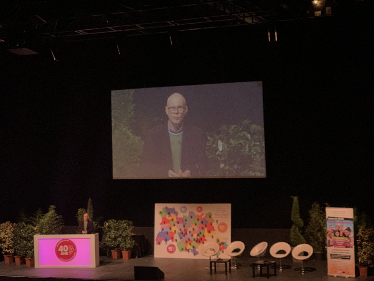 mlatv_'s tweet photo. En ce 13 décembre 2022, la Mission Locale Agglomération et Territoire du Valentinois est présente aux 40 ans de l’@MLJ_AURA 
 
#40ansMissionsLocales #MLATV https://t.co/dySf5wJgHj