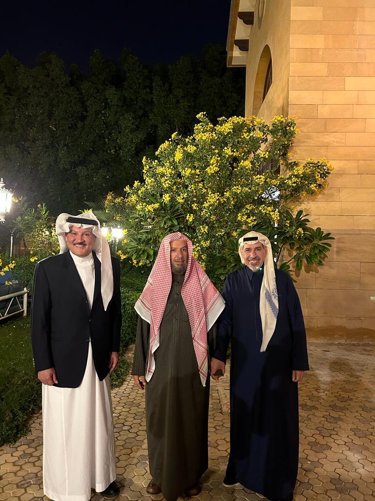 بندر بن محمد العامري tweet media