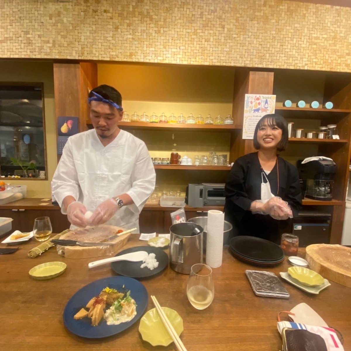 mihonagano's tweet photo. おしらせです！
亀田わたご酒店様にておにぎりを握ります〜🍙🫶🍙🫶

今年最後の御飯号での出店です☺️
大好きなわたご酒店さんで締めくくれる嬉しさ！
皆様最後にぜひ会いに来て下さい〜☺️✌️

おにぎりPOP UP 御飯号by農業Crew
12/18  11:00-16:00
場所　わたご酒店の窓から！ https://t.co/Z4YJcuNxD5