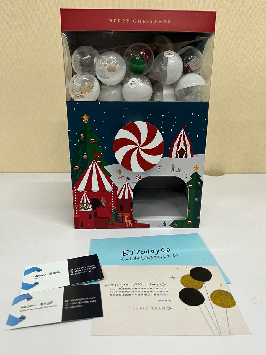 TruvidOVP's tweet photo. We are happy to see one of our top Publishers in Taiwan, @ETtodaytw enjoying our Christmas gifts!

And... a special shoutout to our APAC team! https://t.co/lBsabnVHLg