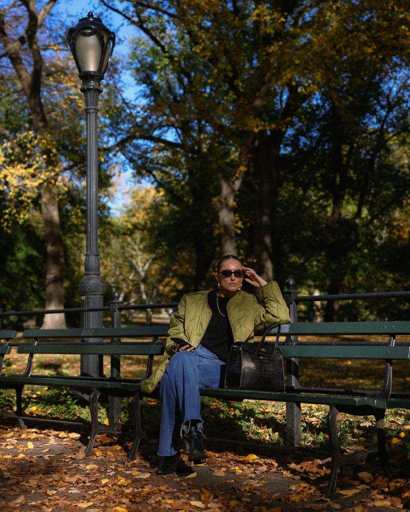 When visiting The Big Apple, you definitely need to have a walk in Central Park.